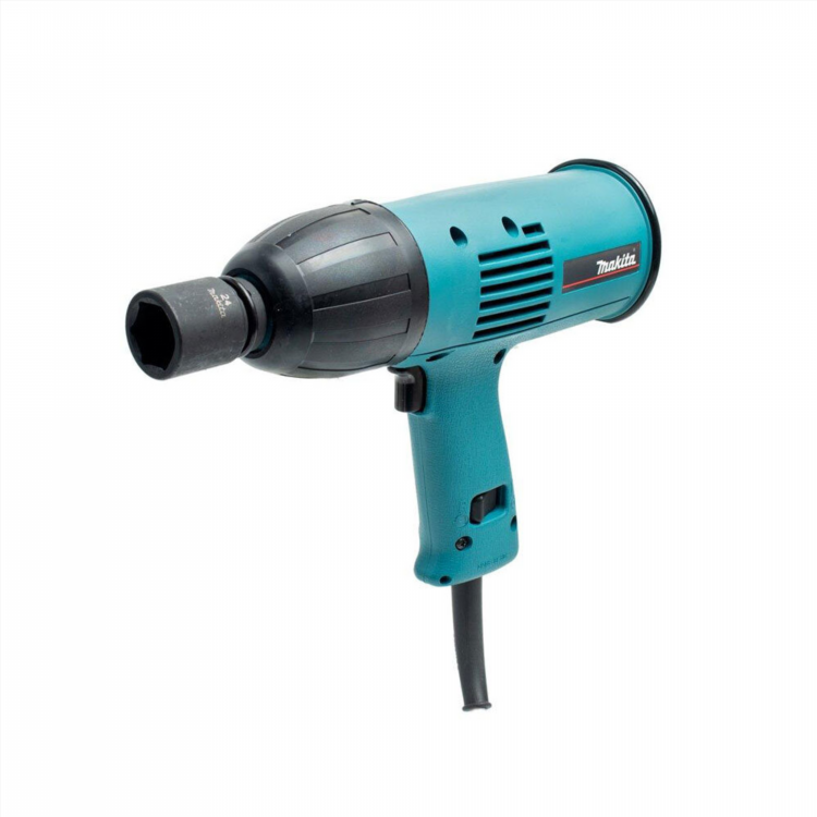 Гайковерт makita